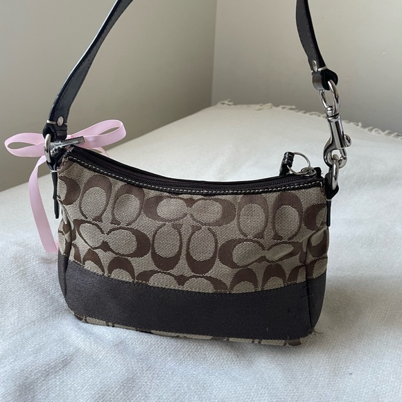 SOLD - Picture 4 of 7